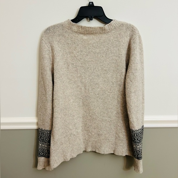 Abercrombie & Fitch Beige Penguin Crew Neck Ribbed Long Sleeves Sweater Medium - Picture 2 of 5